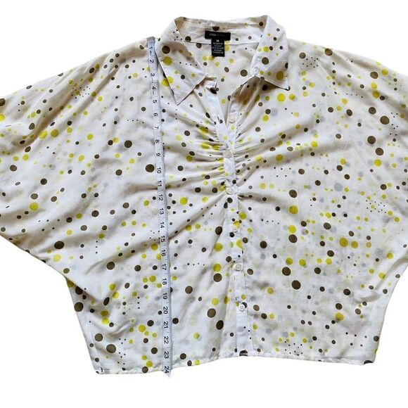 𝅺BCBGMAXAZARIA Cream Batwing Polka Dot Sheer Button Up Blouse (NWOT) - Picture 11 of 13